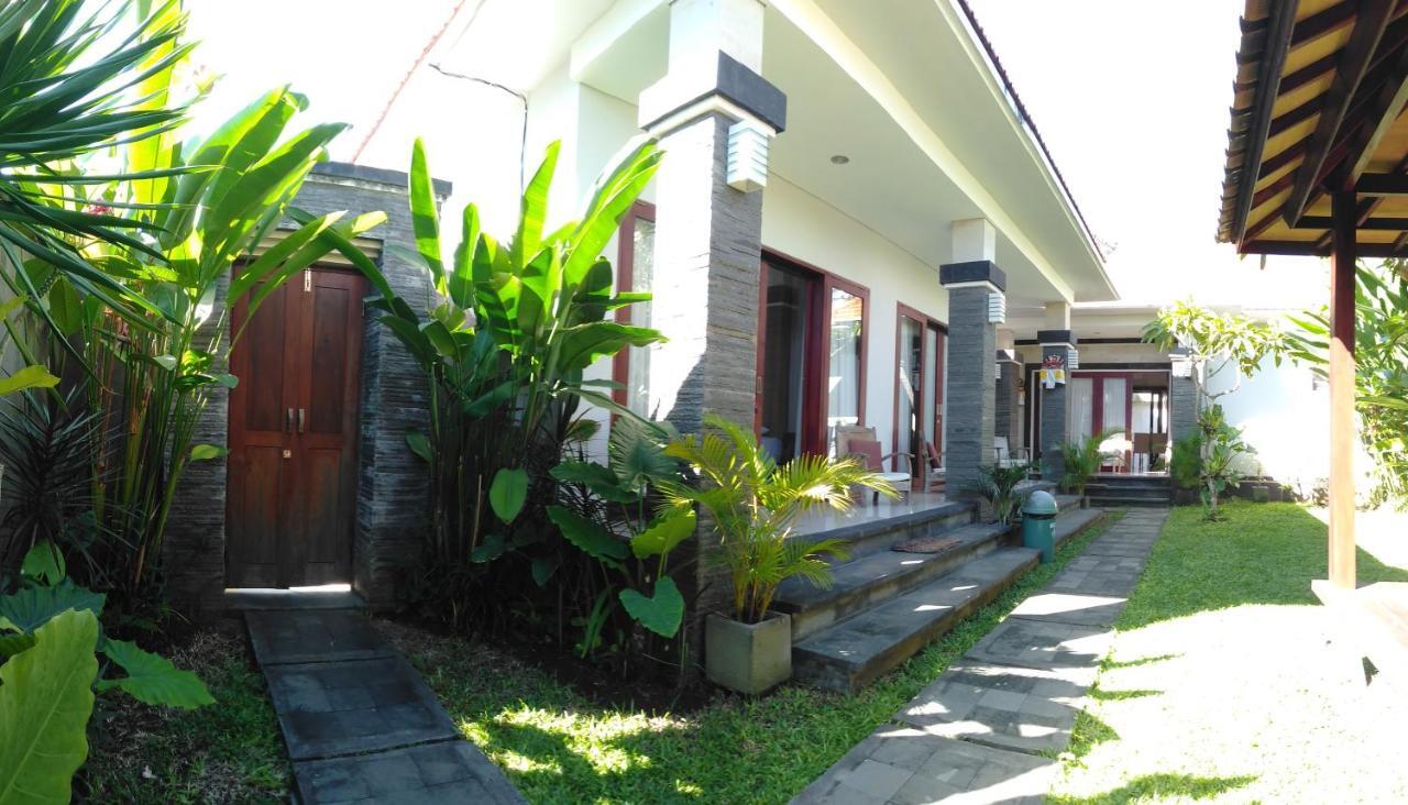 Guest House Reisya Nusa Dua  Exteriör bild